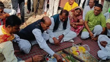 जीरापुर: माचलपुर के सावलपुरा गांव में बनने वाले भगवान सांवलिया जी के मंदिर का विधायक हजारीलाल दांगी ने किया भूमि पूजन