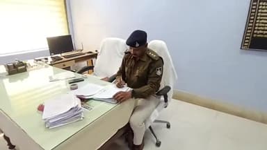 गोटेगांव: पब्लिक एप की खबर का असर, रातामाटी गांव में अवैध शराब विक्रेता जेल भेजा गया: DSP मनोज गुप्ता