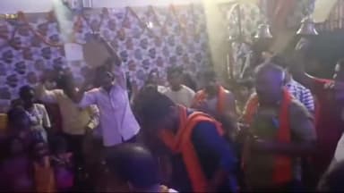 तेघरा: तेघड़ा में विश्व हिंदू परिषद और बजरंग दल की मासिक बैठक, मंगलवार को संध्या आरती का आयोजन