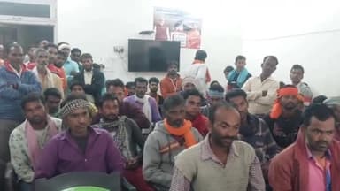 पूरनपुर: रम्पुरा कपूरपुर एफसीआई गोदाम पर कम मजदूरी देने को लेकर मजदूरों ने विधायक से की शिकायत, हंगामा