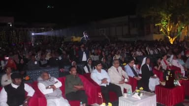 रामपुर: सेंट मेरी स्कूल में आयोजित वार्षिकोत्सव समारोह में मुख्य अतिथि के रूप में एयर इंडिया के पायलट मेहर साधु हुए शामिल