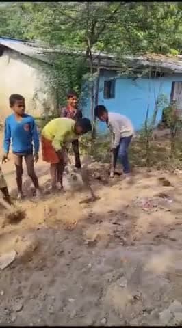 BHARAT KI AWAAZ :- सिंगरौली जिले के जयंत चौकी क्षेत्र के गोलाई बस्ती।