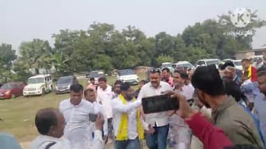 कुढ़नी: कुढनी प्रखंड में जन सुराज पार्टी ने कार्यकर्ता संवाद कार्यक्रम आयोजित किया