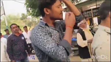 कोचस: प्रथम चरण के मतदान को लेकर कोचस प्रखंड मुख्यालय के सभी पंचायतों में प्रत्याशी कर रहे हैं जनसंपर्क