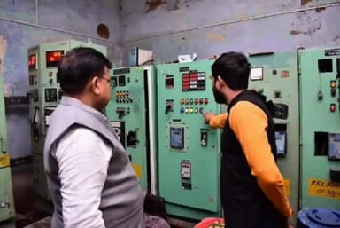 ग्वालियर गिर्द: ऊर्जा मंत्री ने ग्वालियर के महाराजपुरा जोन औद्योगिक सब स्टेशन का निरीक्षण किया