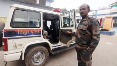 बिहार: मछली मंडी के पास बुजुर्ग को गाय ने मारा, 112 की पुलिस ने सदर अस्पताल पहुंचाया