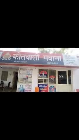 मवाना: शनिवार को रात 11:00 वहां आने के फलावदा रोड पर गाड़ी साइड करने को लेकर विवाद मारपीट