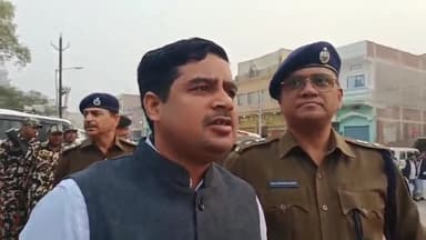 मोहनिया: कैमूर के डीएम ने कहा, सबसे पहले पोस्टल बैलेट की गिनती शुरू हुई है, इसके बाद ईवीएम की होगी गिनती