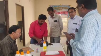 कसरावद: कसरावद SDM ने खाद बीज भंडारों का किया औचक निरीक्षण, उर्वरक स्टॉक का सत्यापन भी किया