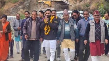 डुंडा: बुटियारा गांव में आयोजित हरियाली कार्यक्रम में जिला पंचायत के अध्यक्ष ने किया प्रतिभाग