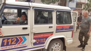 झाझा: छेना मोड़ के पास दो बाइक की टक्कर में निजी बैंक के दो कर्मी सहित कुल 3 लोग हुए घायल