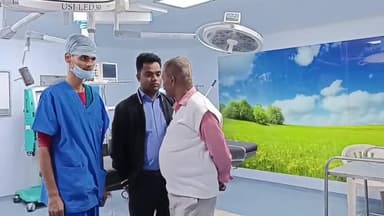 किसी के कहने से कुछ नहीं होता। अपनी जमीर की सुनिये और आगे बढिये