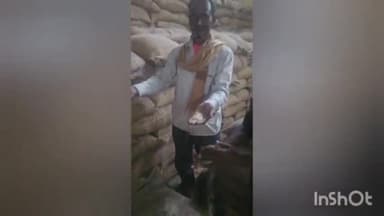 चौथम: खगड़िया: चौथम गोदाम का निरीक्षण, प्रमुख प्रतिनिधि ने घटिया अनाज देखकर व्यक्त की नाराजगी