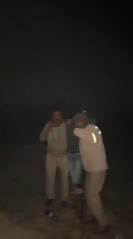 जौनपुर: बुधवार को थाना जफराबाद व लाइन बाजार की संयुक्त टीम के साथ हुई मुठभेड़ में 2 अन्तर्जनपदीय पशु तस्कर गिरफ्तार