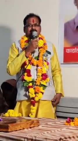 सेवा निवृत्ति हमारे दादा जी श्री रामसेवक कुशवाहा जी
💕 *दादा जी सेवानिवृत्ति विदाई समारोह* 💕