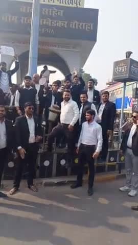 अम्बेडकर चौराहा सिविल कोर्ट, गोरखपुर।