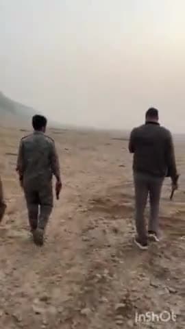 धौलपुर: SP सुमित मेहरड़ा ने पुलिस टीम के साथ कई जगहों पर दी दबिश, अवैध बजरी से भरी 2 ट्रैक्टर-ट्रॉली की जब्त