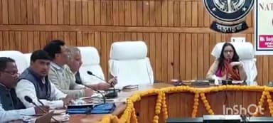 बहराइच: कलेक्ट्रेट सभागार में डीएम की अध्यक्षता में जिला स्वास्थ्य समिति की बैठक सम्पन्न हुई