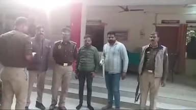 जौनपुर: रविवार को जफराबाद पुलिस ने जानलेवा हमले और तमंचे के बल पर रंगदारी वसूलने वाले 2 अभियुक्तों को किया गिरफ्तार