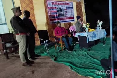 बल्देवगढ़: टीकमगढ़ के पुलिस अधीक्षक मनोहर ने देरी पुलिस चौकी का औचक निरीक्षण किया, जनसंवाद कार्यक्रम भी आयोजित किया गया