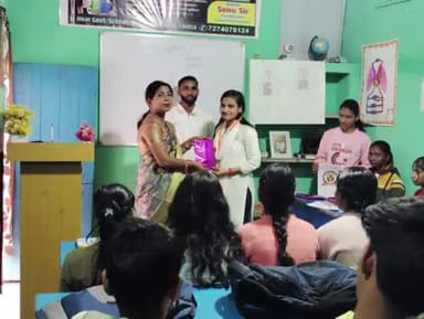 गणित ओपन टेस्ट में टॉप टेन आने वाले बच्चों को किया गया सम्मानित #chatra #Hunterganj #Jharlhand @chatrapurpublic #chatra