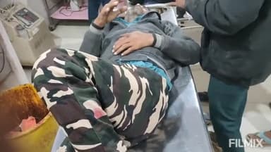 मुरैना: टेकरी के पास बाइक सवार अनियंत्रित होकर सड़क पर फिसल गया, घायल को अस्पताल में भर्ती कराया गया