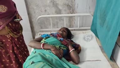 झाझा: महापुर गांव में देवर ने भाभी को मारपीट कर किया घायल, रेफरल अस्पताल झाझा में कराया गया भर्ती