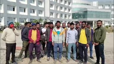 गिरिडीह: चौकीदार परीक्षा पास करने वाले अभ्यर्थी ने डीसी ऑफिस में उपायुक्त को आवेदन दिया, पूर्व निर्धारित स्थल की जानकारी मांगी