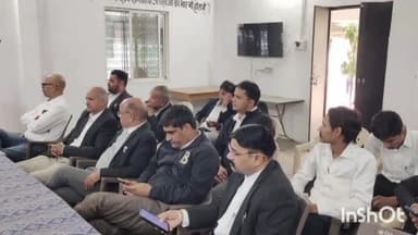 मल्हारगढ़: नारायणगढ़ अभिभाषक संघ ने देश के प्रथम राष्ट्रपति डॉ. राजेंद्र प्रसाद की जयंती पर मनाया अधिवक्ता दिवस