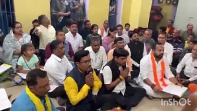 बेमेतरा: बेमेतरा के मुख्य बाजार स्थित श्री राम मंदिर में विधायक दीपेश साहू आरती में समर्थकों के साथ शामिल हुए