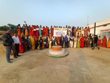 डोमचांच: दुमका: ढाब पंचायत में लिंग आधारित हिंसा के खिलाफ 'हैंड इन हैंड' अभियान शुरू