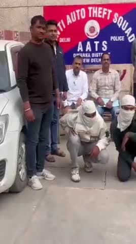 द्वारका: द्वारका AATS पुलिस ने भरत विहार से चोरी की कार व बाइक के साथ 2 वाहनचोरों को किया गिरफ्तार