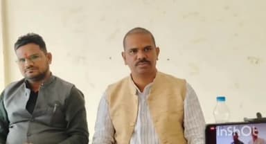 सिंगरौली: कांग्रेस कमेटी ग्रामीण के महामंत्री, प्रवक्ता और युवा मोर्चा प्रदेश प्रवक्ता ने प्रेस वार्ता की