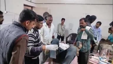 खींवसर: आकला के निकट सड़क हादसे में अनियंत्रित होकर फिसली बाइक, चालक गंभीर रूप से घायल