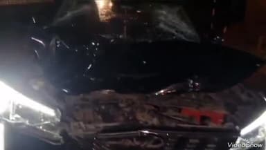 मिर्ज़ापुर: शिवपुर बाईपास पर सड़क हादसे में कार क्षतिग्रस्त, एक व्यक्ति गंभीर रूप से घायल हुआ