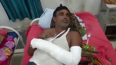 कहरा: चिरैया थाना क्षेत्र के सौथी गांव में जमीनी विवाद में एक व्यक्ति के साथ की गई मारपीट, वीडियो वायरल; पुलिस जांच में जुटी