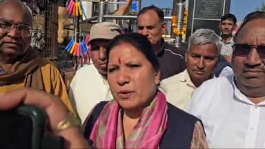 झज्जर: गीता भुक्कल विधायक ने भारत रत्न बाबा साहेब डॉ. भीम राव अम्बेडकर जी के महा परिनिर्वाण दिवस पर पुष्प अर्पित किए