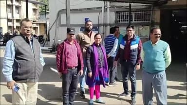 गिरिडीह: पल्स पोलियो अभियान को सफल बनाने के लिए सदर अस्पताल से जागरूकता वाहन रवाना