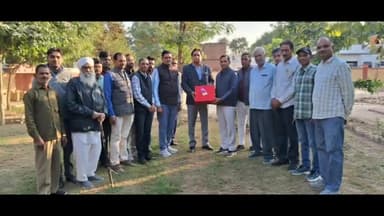 पदमपुर: एसडीएम कार्यालय में प्रवर्तन अधिकारी से जिला रसद अधिकारी बनने पर विजेंद्र पाल का एसडीएम सहित अधिकारियों ने किया सम्मान