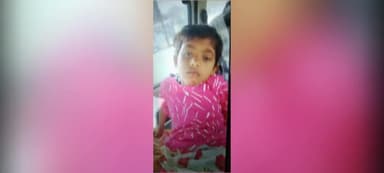 पिकअप वाहन चालक नशे में धूर्त सड़क किनारे खड़े एक बच्ची सहित एक परिवार के चार लोगों को रौंदा घटना लड़की की स्थिति नाजुक