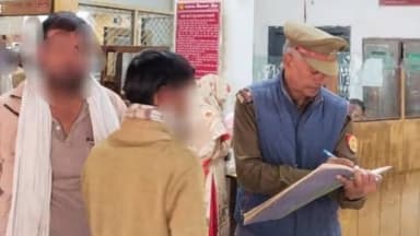 हरदोई: एसपी के निर्देश पर शहर और जिले के सभी थाना क्षेत्रों में बैंकों, एटीएम व संदिग्ध व्यक्तियों और वाहनों की हुई चेकिंग