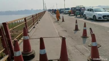 मिर्ज़ापुर: शास्त्री ब्रिज का मरम्मत कार्य शुरू, चार दिनों तक रहेगा भारी वाहनों का आवागमन बाधित