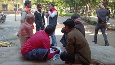 घोसी: भारथूबेलदारी गांव में एक व्यक्ति की हुई थी मौत, परिजनों ने झोलाछाप चिकित्सक के खिलाफ थाने में दर्ज कराया मामला