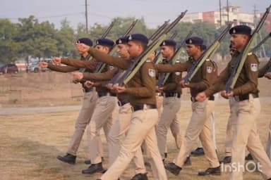 सिंगरौली: सिंगरौली के अतिरिक्त पुलिस अधीक्षक ने पचौर में साप्ताहिक जनरल परेड का निरीक्षण किया