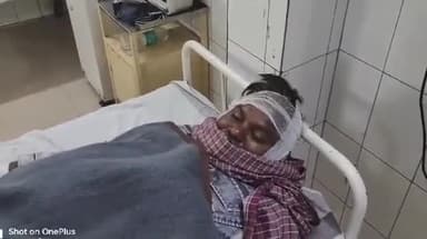 शिवपुरी नगर: दिल्ली से महाराष्ट्र जा रहे ट्रक का ग्वालियर शिवपुरी फोर लेन हाईवे पर पलटना, चालक गंभीर रूप से घायल