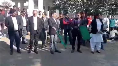 देवरी: देवरी में 14 दिसंबर को राष्ट्रीय लोक अदालत का होगा आयोजन, प्रचार वाहन को हरी झंडी दिखाकर किया गया रवाना