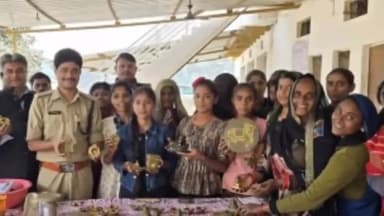 पवई: पवई में वन विभाग द्वारा गोबर हस्तशिल्प कार्यशाला का समापन हुआ