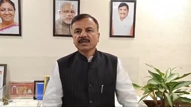 हुज़ूर: भोपाल: शिक्षा मंत्री उदय प्रताप सिंह ने कहा, यातायात नियम स्कूलों में पढ़ाए जाएँ