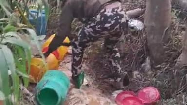 वारिसनगर: वारिसनगर पुलिस ने भादो घाट से 102 लीटर देसी शराब के साथ 4 शराब कारोबारियों को किया गिरफ्तार