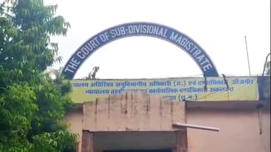 अकलतरा: अकलतरा के SDM ने नगरीय निकाय और त्रिस्तरीय पंचायत निर्वाचन के संबंध में बैठक ली